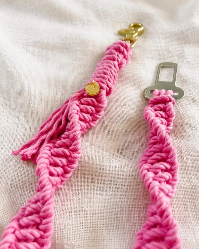 EMBER & IVORY Macrame Seat Belt Dog Restraint In Hot Pink (Made In The USA) - Image 2