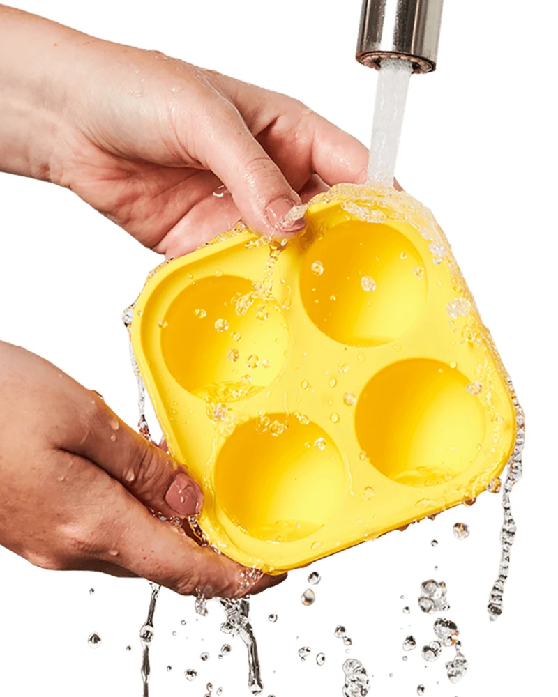 WOOF The Pupsicle Silicone Treat Tray - Image 2