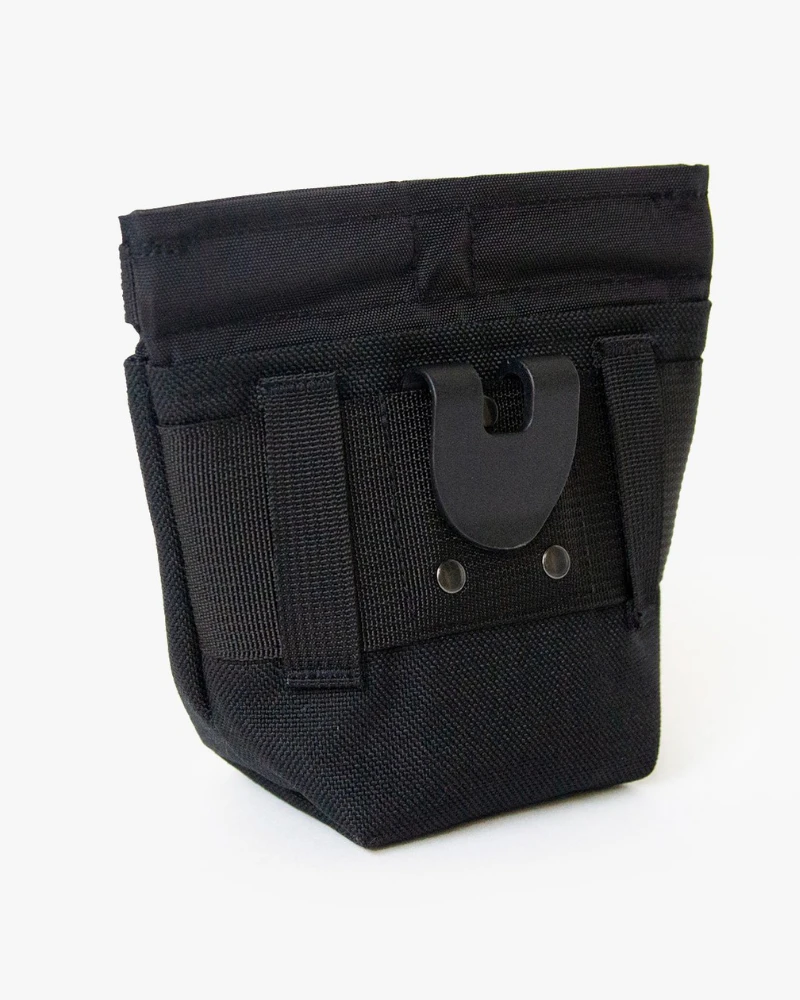 WILDEBEEST Alamo Dog Treat Pouch In Black - Image 3