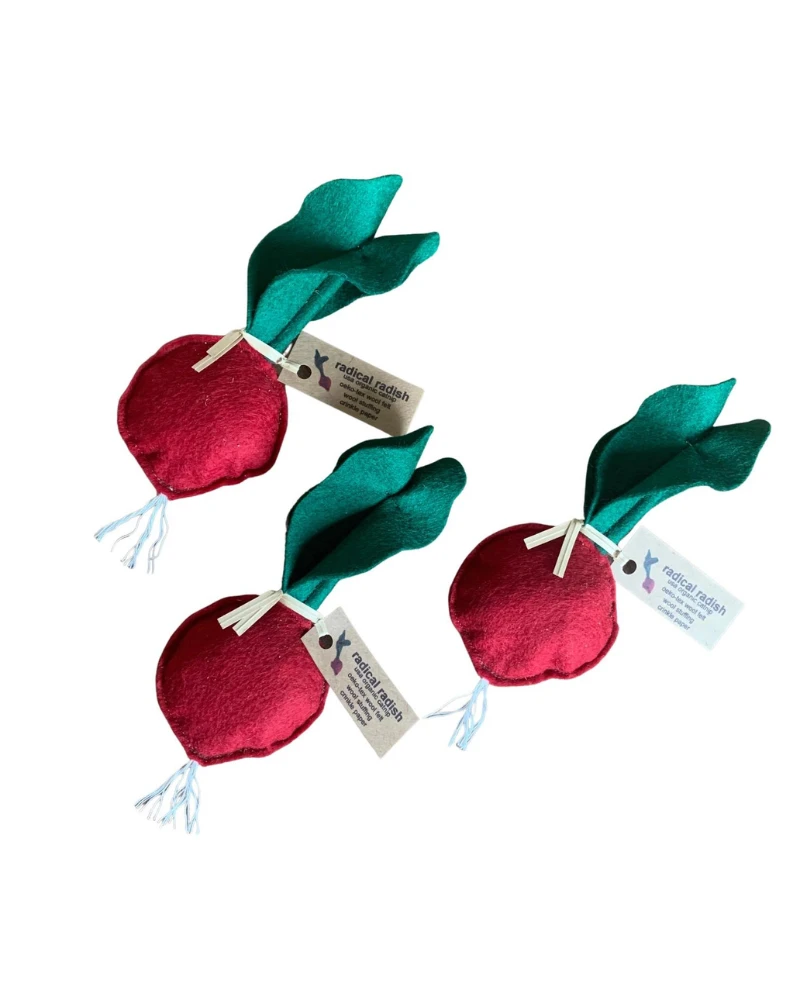 CIAO GATTO Woolen Crunchy Radish Catnip Toy - Image 5