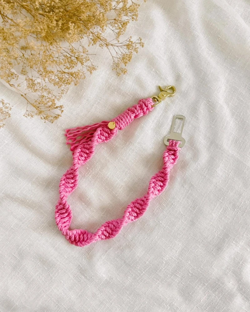 EMBER & IVORY Macrame Seat Belt Dog Restraint In Hot Pink (Made In The USA) - Image 3
