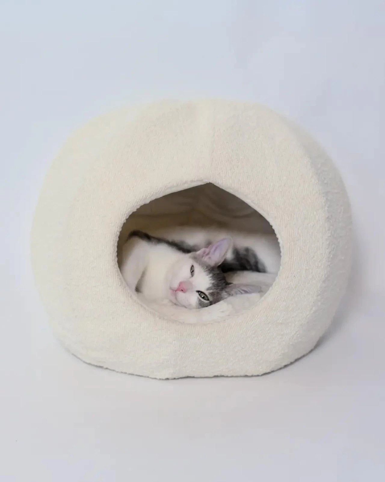 CATENARY HOME Bouclé Modular Moon Cat Cave Bed - Image 2
