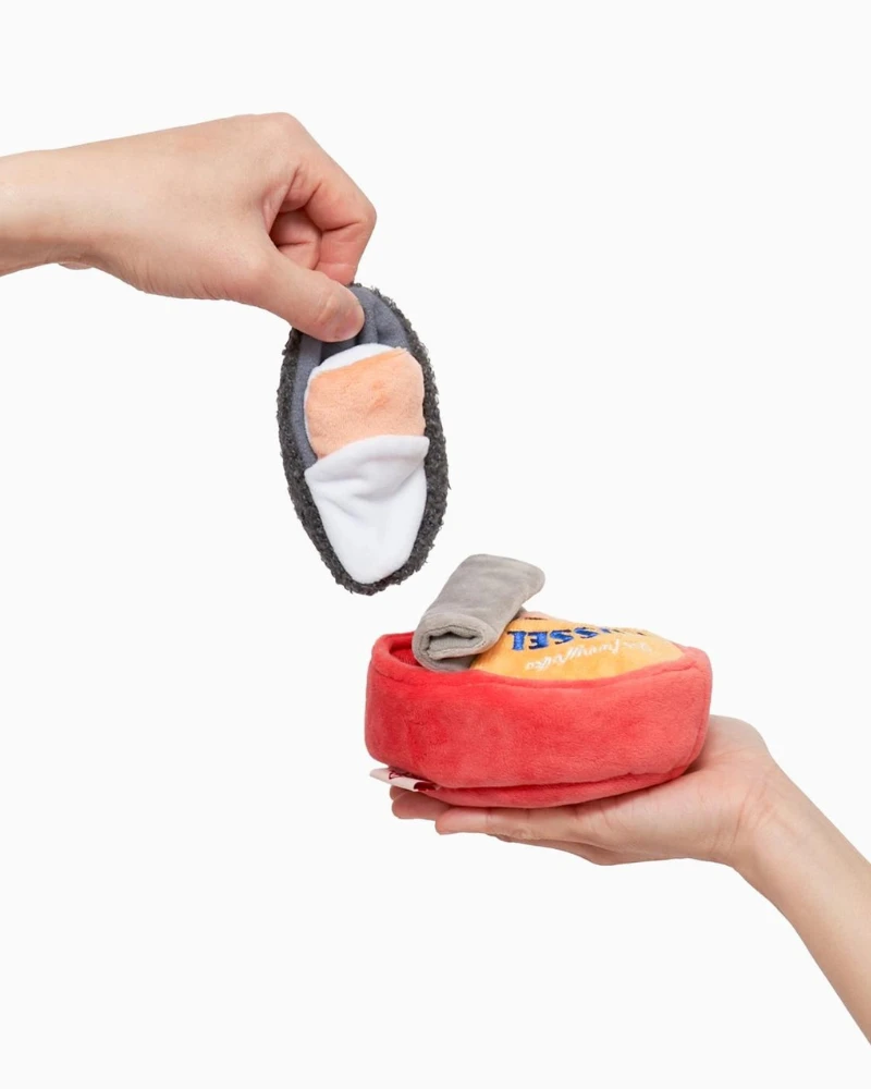 THE FURRY FOLKS Tinned Mussel Nosework Dog