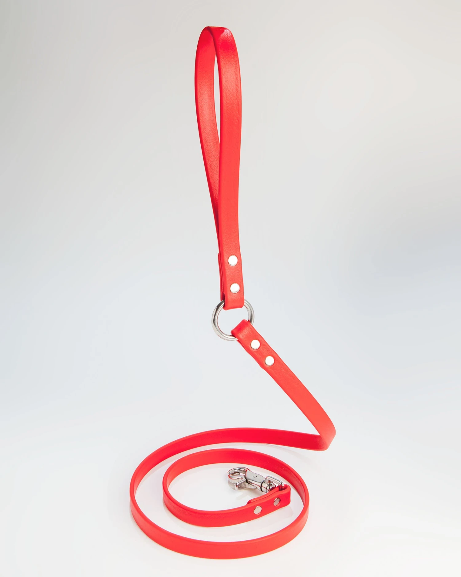 DOG & CO. COLLECTION City Leash In Real Red (Made In The USA) - Image 9