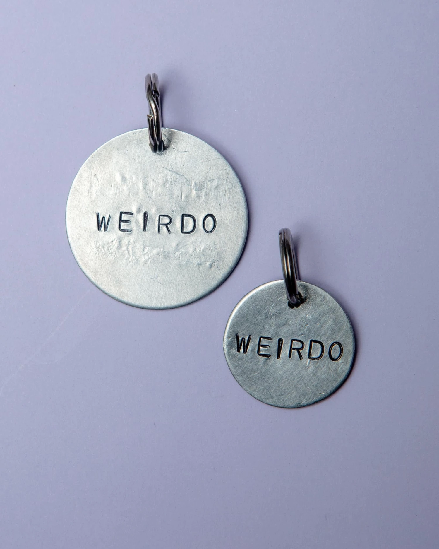 WOWIE GOODS Weirdo Round Tag