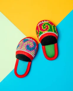 GOLI CAT TOYS Lil' Slippers Catnip Toy