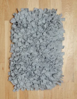 WAG AND BARK Interactive Snuffle Mat Dog Toy In Heather Grey (Made In The USA)