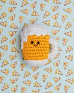 KNIT KNACKS Mugsy The Beer Mug Organic Cotton Dog Toy