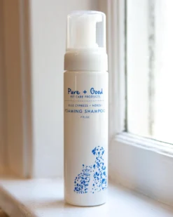 Pure + Good Blue Cypress & Neroli Foaming Shampoo For Dogs & Cat
