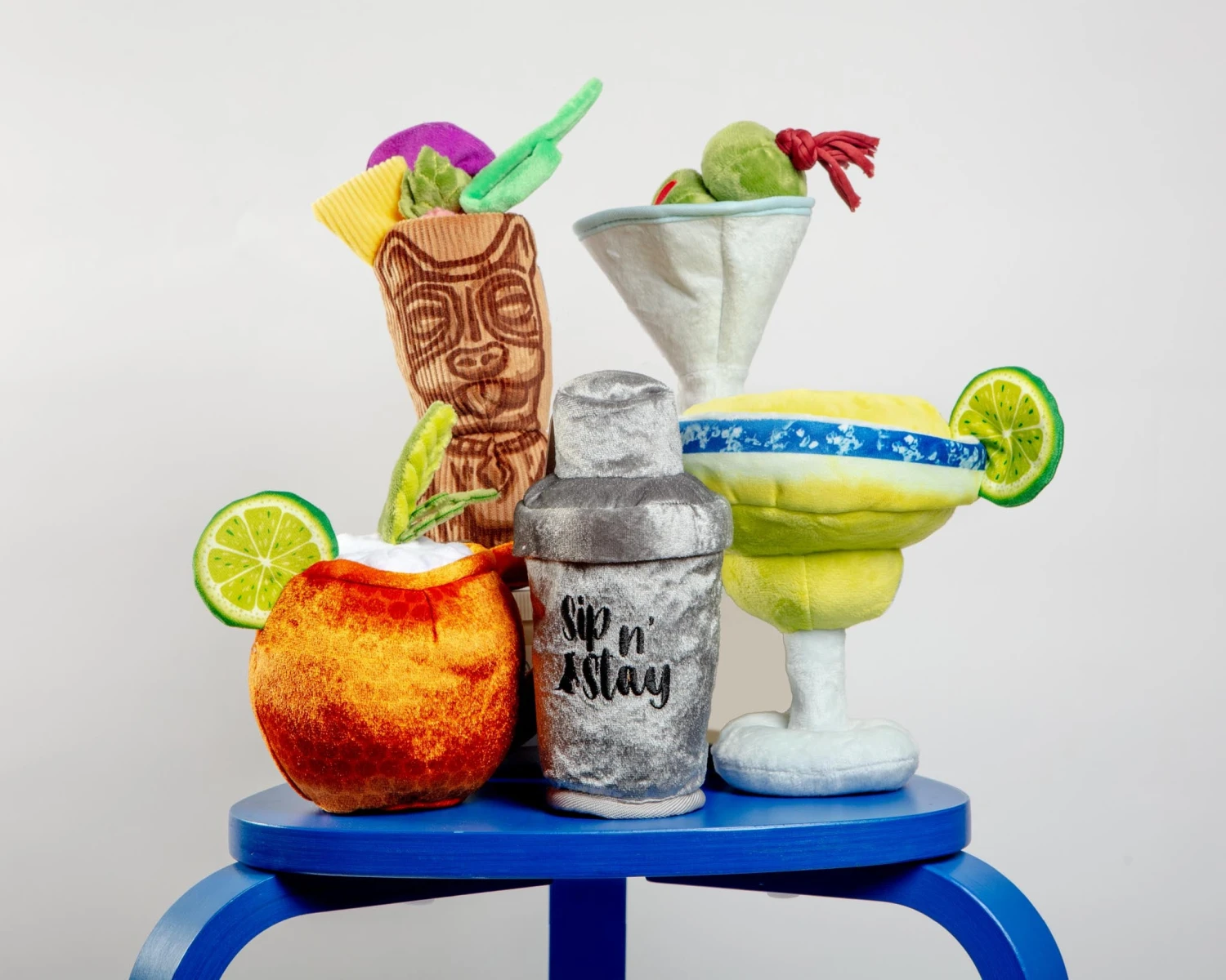 P.L.A.Y. Dogtail Shaker Squeaky Crinkle Dog Toy - Image 5