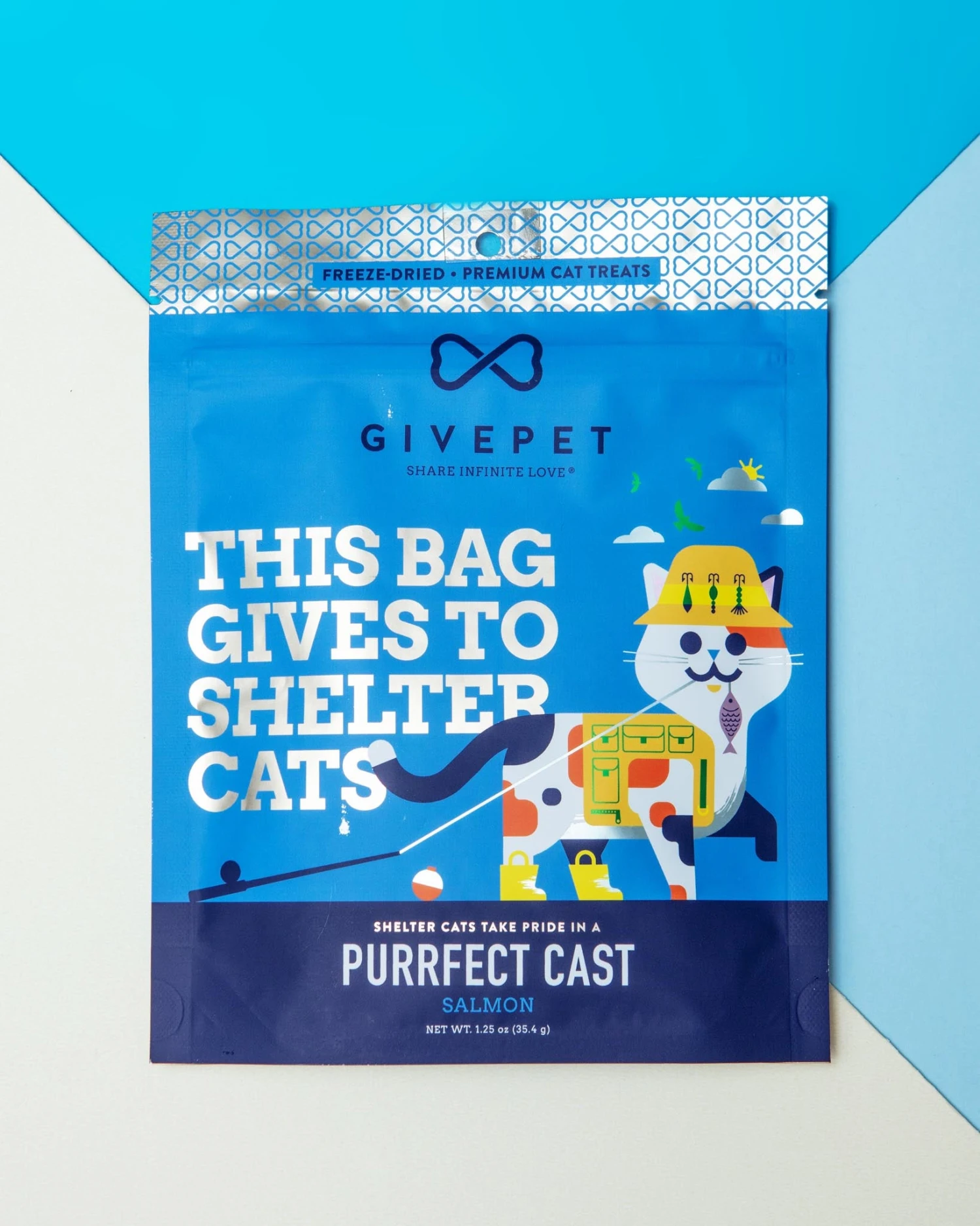 GIVEPET Purrfect Cast Freeze-Dried Salmon Cat Treats