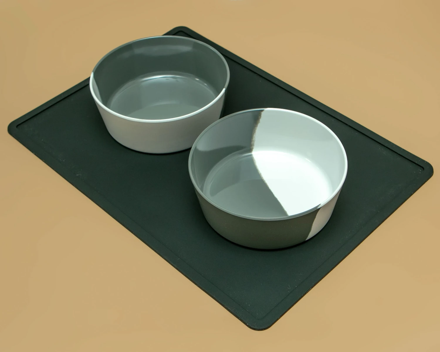ORE PET Silicone Feeding Placemat In Black - Image 3