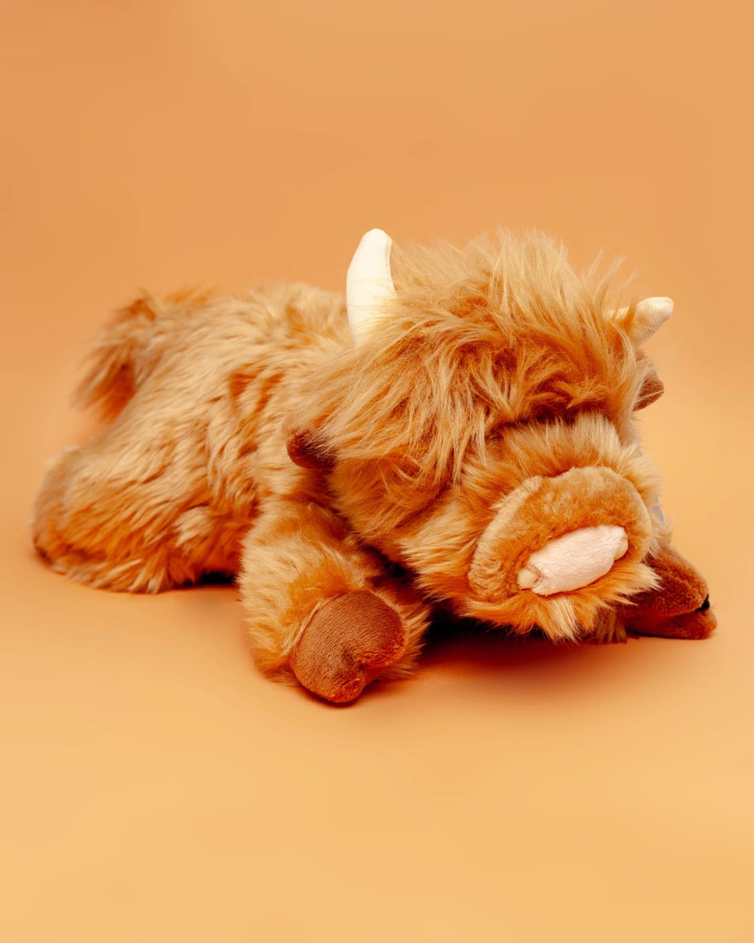 FLUFF & TUFF Shaggy The Highland Cow Squeaky Dog Plush Toy